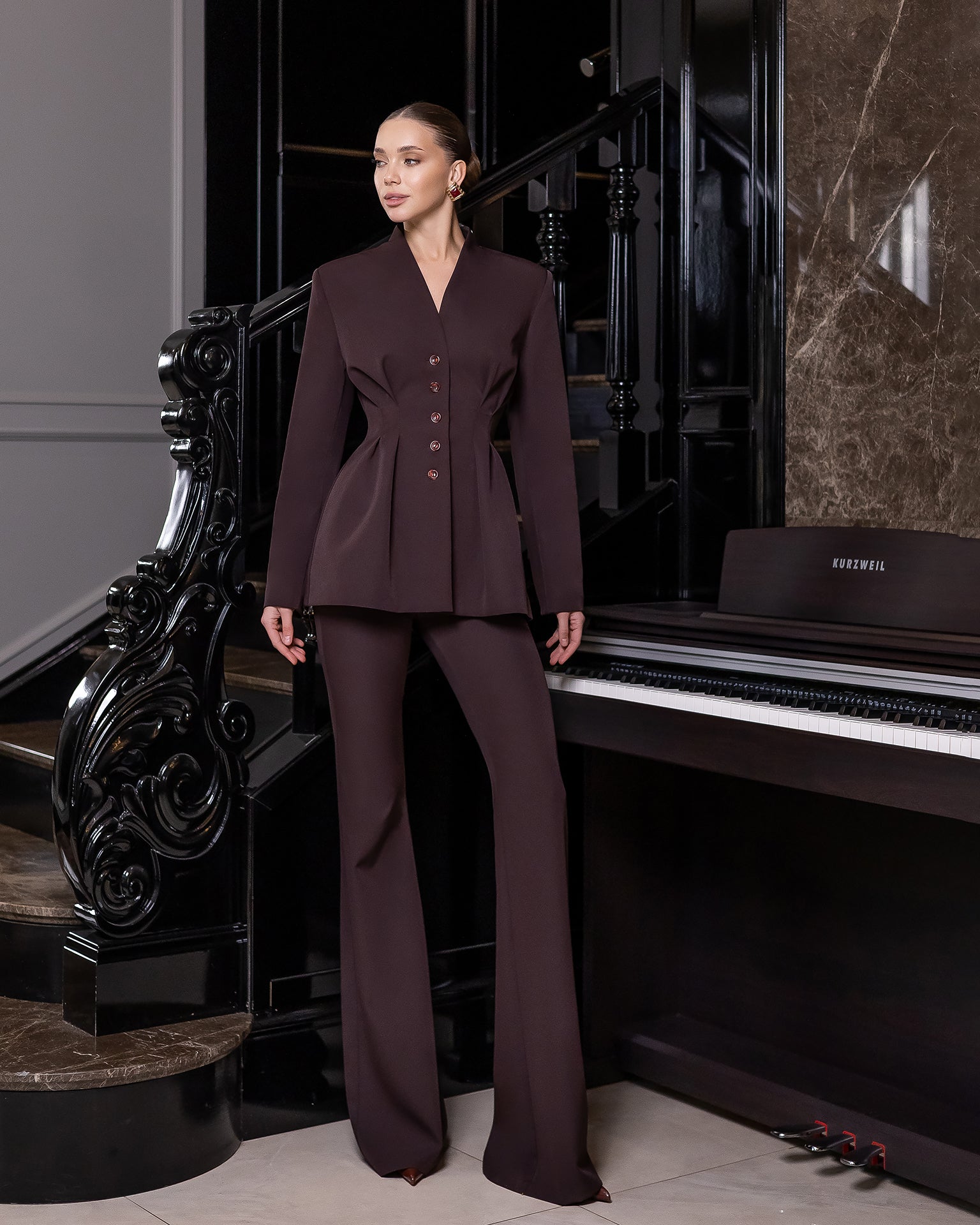 Aveline Suit - Brown