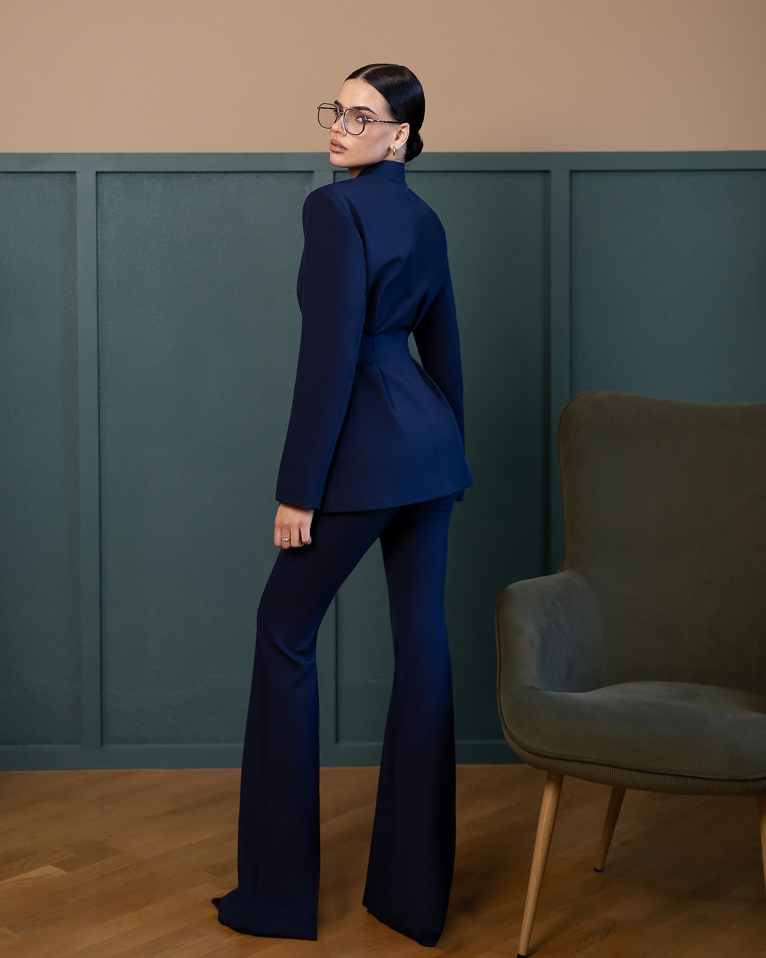 Aveline Suit - Navy