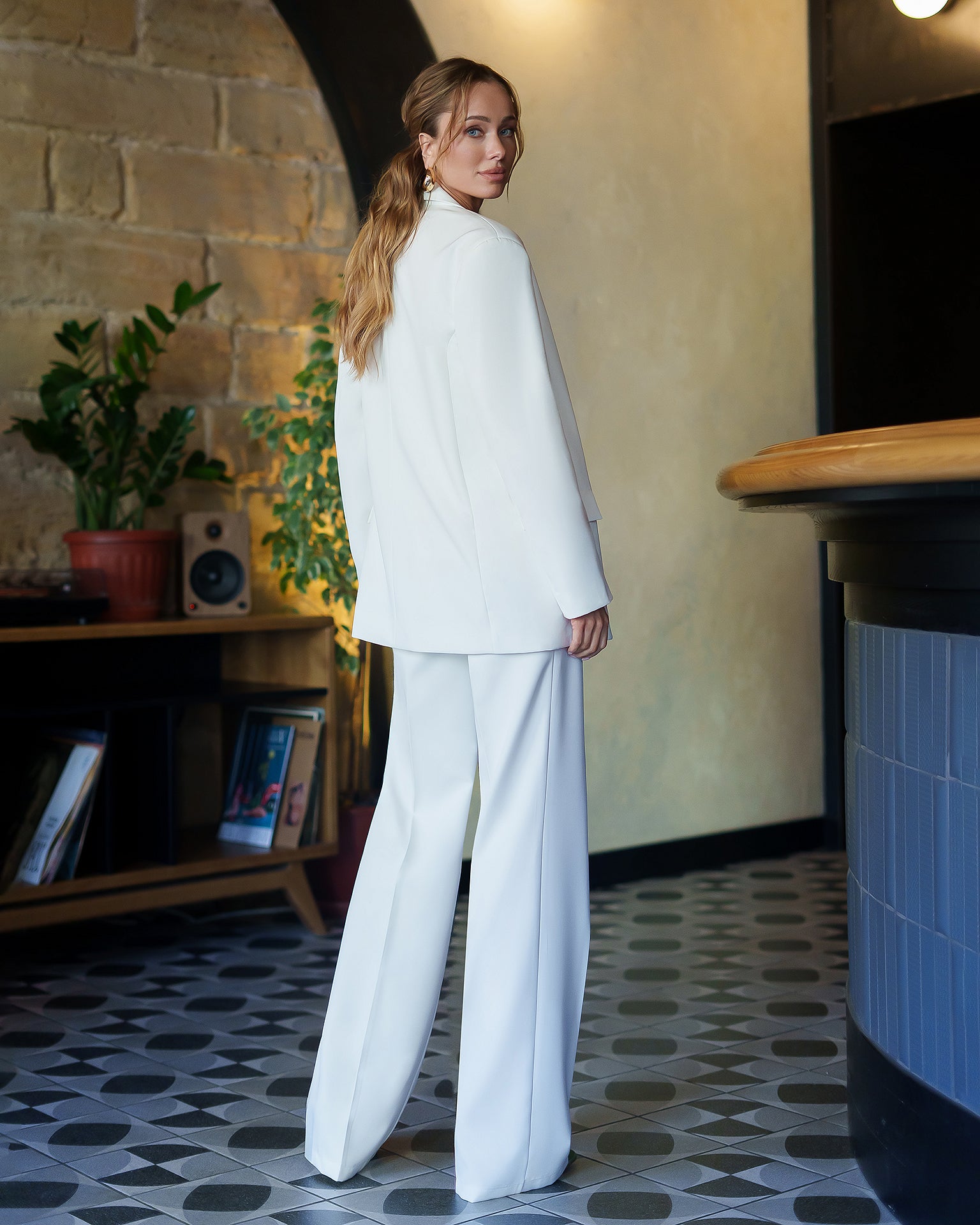 Mara Suit - White