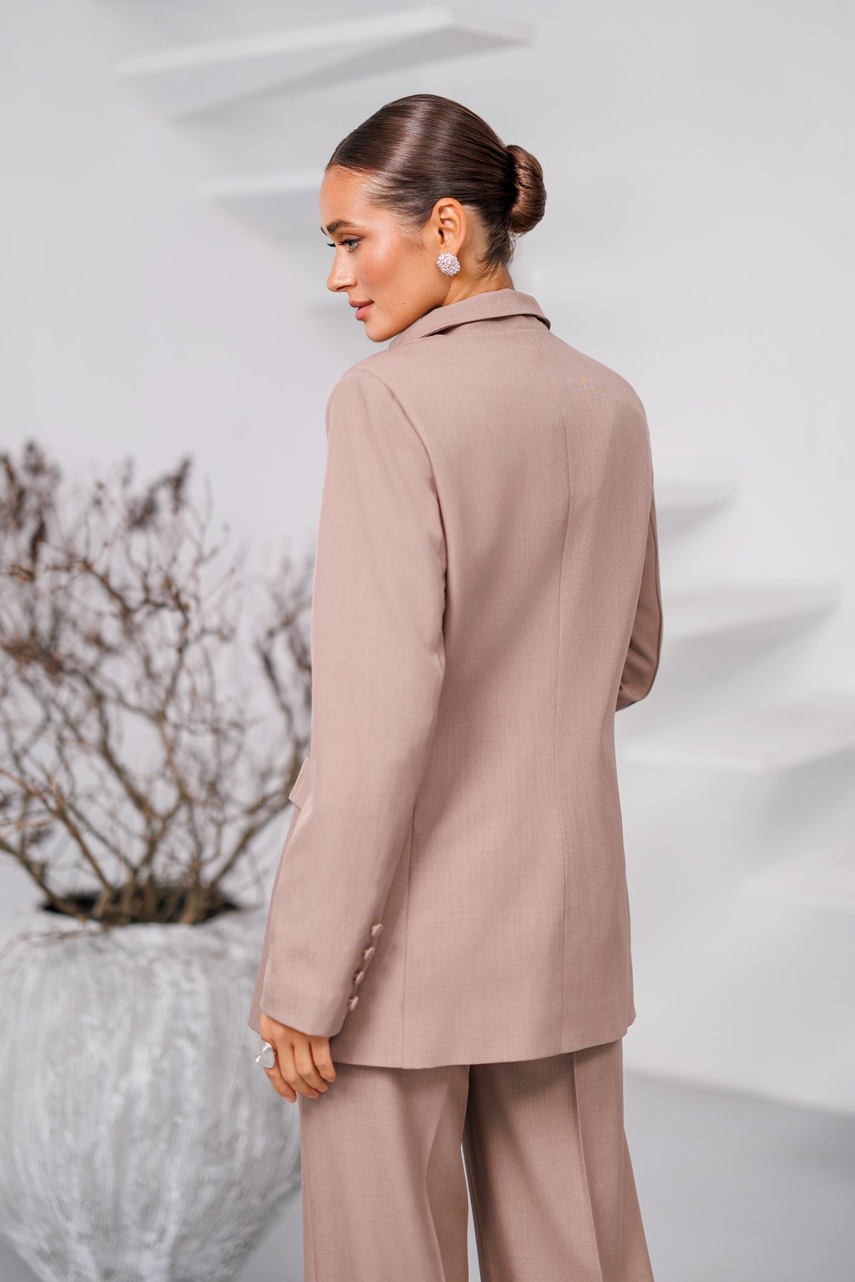 Elan Suit - Mocha