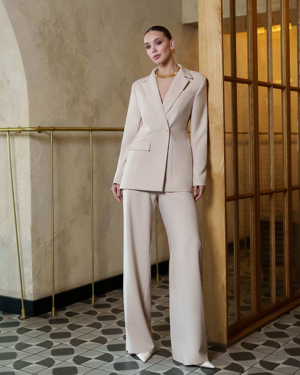 The Serene Suit - Beige